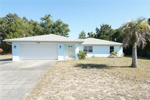 5750 W Irving Ct, Homosassa, FL 34448