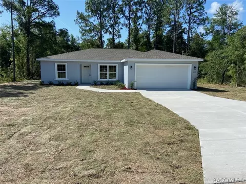 9399 N Del Rio Way, Citrus Springs, FL 34434