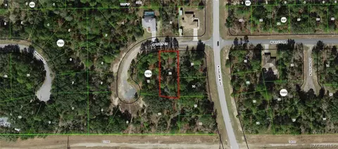 2711 W Tracy Ct, Citrus Springs, FL 34433