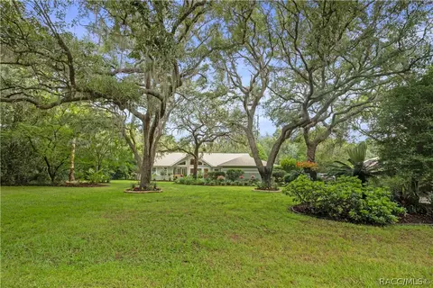 901 E Morningstar Ln, Hernando, FL 34442 photo 2