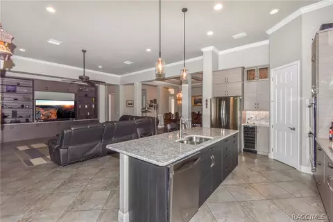 Kitchen - 1568 N Eagle Ridge Path, Hernando, FL 34442 photo 4 of 5