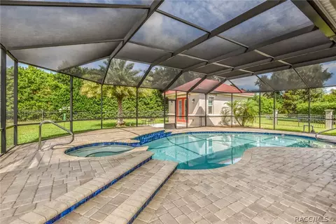 Exterior - 1568 N Eagle Ridge Path, Hernando, FL 34442 photo 4 of 17