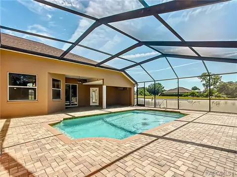 Exterior - 1229 E Triple Crown Loop, Hernando, FL 34442 photo 2 of 10