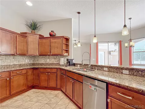 Kitchen - 1229 E Triple Crown Loop, Hernando, FL 34442 photo 2 of 4