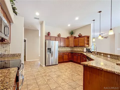 Kitchen - 1229 E Triple Crown Loop, Hernando, FL 34442 photo 1 of 4