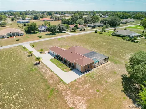 View/Area - 1229 E Triple Crown Loop, Hernando, FL 34442 photo 6 of 11