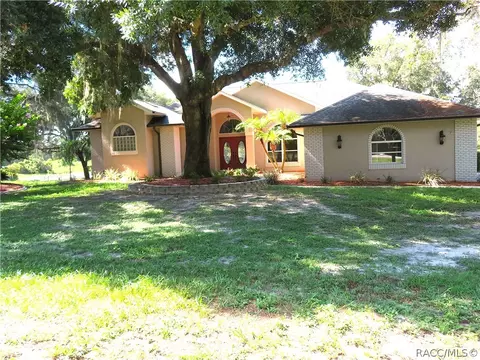 9820 E Lindale Ct, Inverness, FL 34450