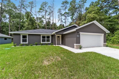 506 Elgrove Dr, Citrus Springs, FL 34434