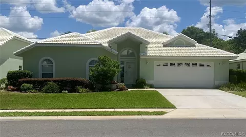 712 Balmoral Ct, Inverness, FL 34453