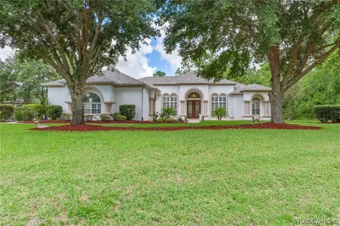1 Deer Ct, Homosassa, FL 34446