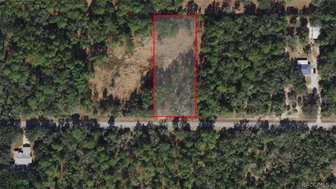 10769 W Dublin St, Crystal River, FL 34428