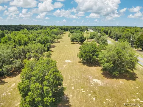 8376 W Dunnellon Rd, Crystal River, FL 34428