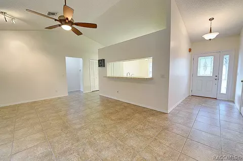 725 E Knightsbrige Pl, Lecanto, FL 34461 photo 11
