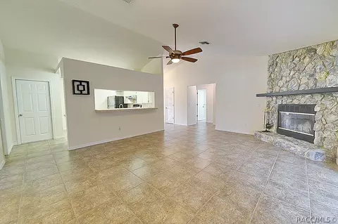 725 E Knightsbrige Pl, Lecanto, FL 34461 photo 10