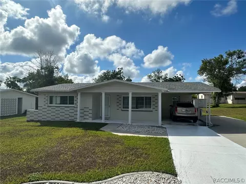 79 S Barbour St, Beverly Hills, FL 34465