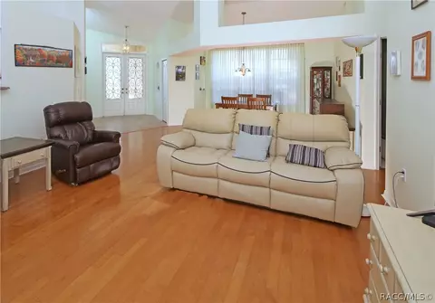 Living - 388 E Cumberland Ct, Hernando, FL 34442 photo 1 of 2
