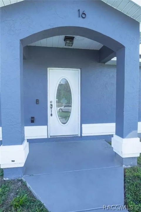 Exterior - 16 Bahia Pass Loop, Ocala, FL 34472 photo 4 of 5