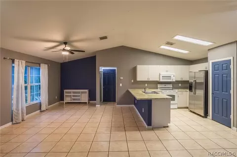 Living - 16 Bahia Pass Loop, Ocala, FL 34472 photo 4 of 4