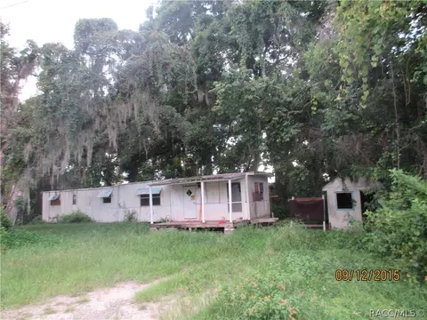 5484 S Pendant Pt, Floral City, FL 34436