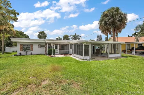 33640 Richard Ct, Leesburg, FL 34788