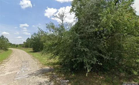 328 E Parker Loop, Dunnellon, FL 34434