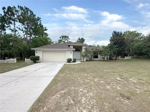 17 Milbark Dr, Homosassa, FL 34446