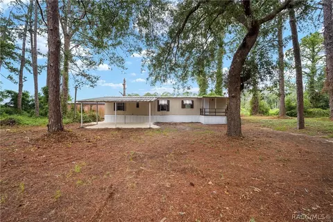4250 E Fort Apache Pl, Dunnellon, FL 34434 photo 4