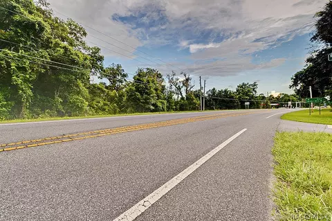 7188 N Florida Ave, Hernando, FL 34442