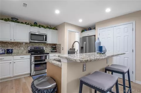 Kitchen - 781 W Sunbird Path, Hernando, FL 34442 photo 2 of 6