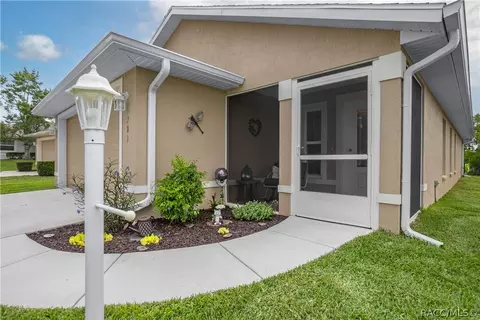 Exterior - 781 W Sunbird Path, Hernando, FL 34442 photo 2 of 8