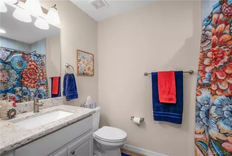 Bath - 781 W Sunbird Path, Hernando, FL 34442 photo 2 of 2