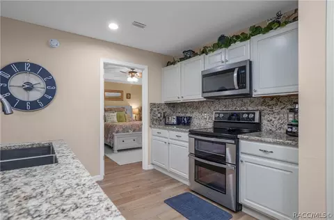 Kitchen - 781 W Sunbird Path, Hernando, FL 34442 photo 3 of 6