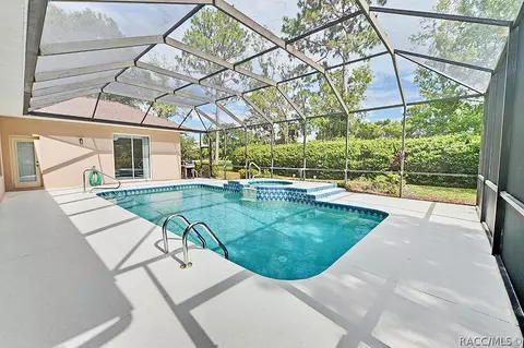Exterior - 634 E Keller Ct, Hernando, FL 34442 photo 5 of 16