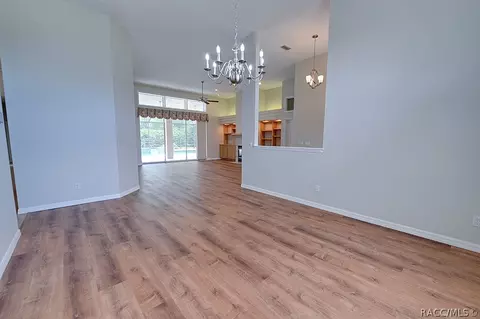 Dining - 634 E Keller Ct, Hernando, FL 34442 photo 3 of 4