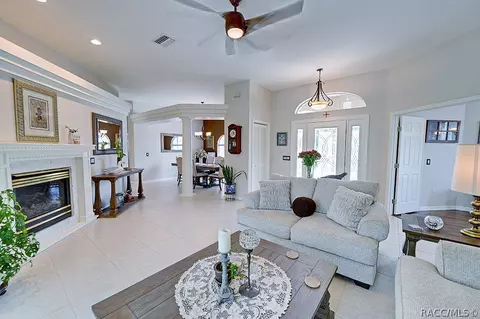 116 E Falconry Ct, Hernando, FL 34442 photo 7