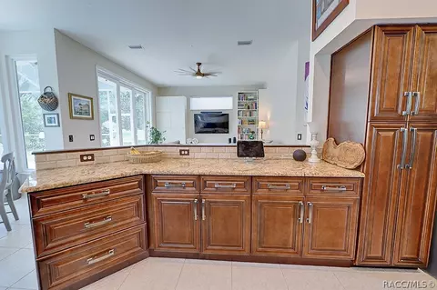 116 E Falconry Ct, Hernando, FL 34442 photo 18