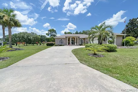116 E Falconry Ct, Hernando, FL 34442 photo 4