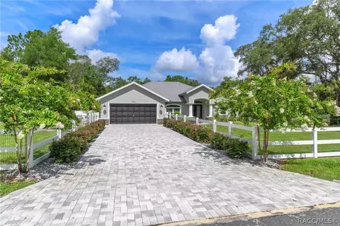 2824 W Apricot Dr, Beverly Hills, FL 34465