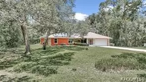 2252 S Bolton Ave, Homosassa, FL 34448