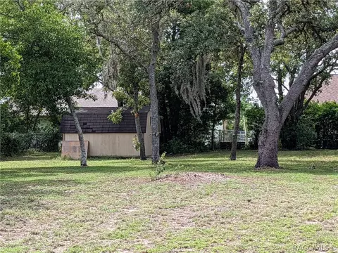 11089 Upton St, Spring Hill, FL 34608 photo 5