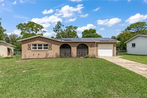 208 S Barbour St, Beverly Hills, FL 34465