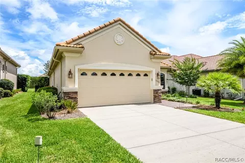 Exterior - 1799 W Sundown Ln, Hernando, FL 34442 photo 13 of 17