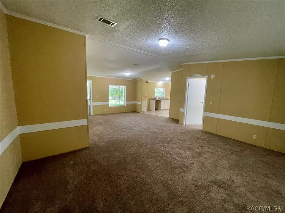  9215 E Roan Ln, Inverness, FL 34450 photo 16