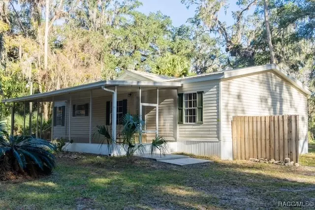  9215 E Roan Ln, Inverness, FL 34450 photo 4