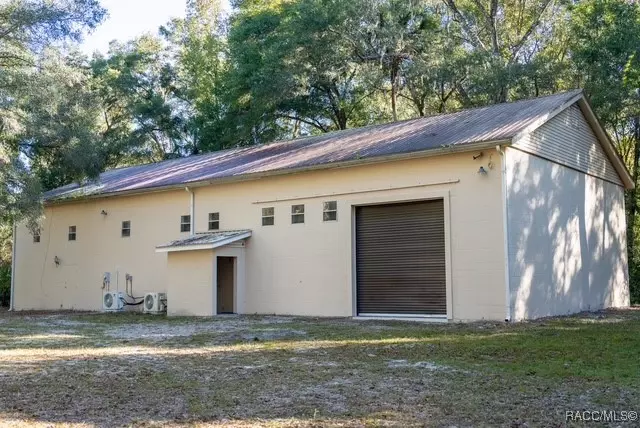  9215 E Roan Ln, Inverness, FL 34450 photo 1
