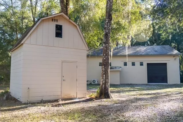  9215 E Roan Ln, Inverness, FL 34450 photo 39