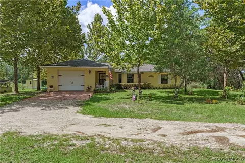 6740 W Green Acres St, Homosassa, FL 34446
