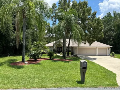 9955 N Langdon Rd, Citrus Springs, FL 34434
