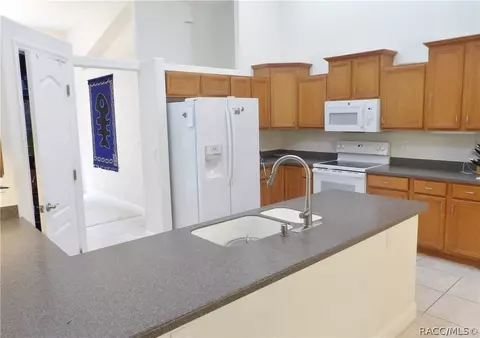 Kitchen - 1798 W Redding St, Hernando, FL 34442 photo 2 of 5