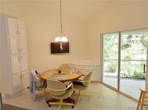 Dining - 1798 W Redding St, Hernando, FL 34442 photo 3 of 3